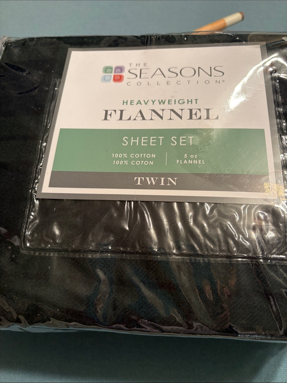 The Seasons Collection Heavyweight Flannel Twin Sheet Set - Black